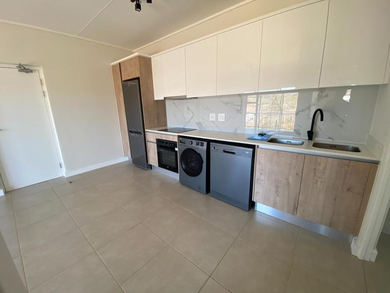 To Let 1 Bedroom Property for Rent in Richwood Western Cape